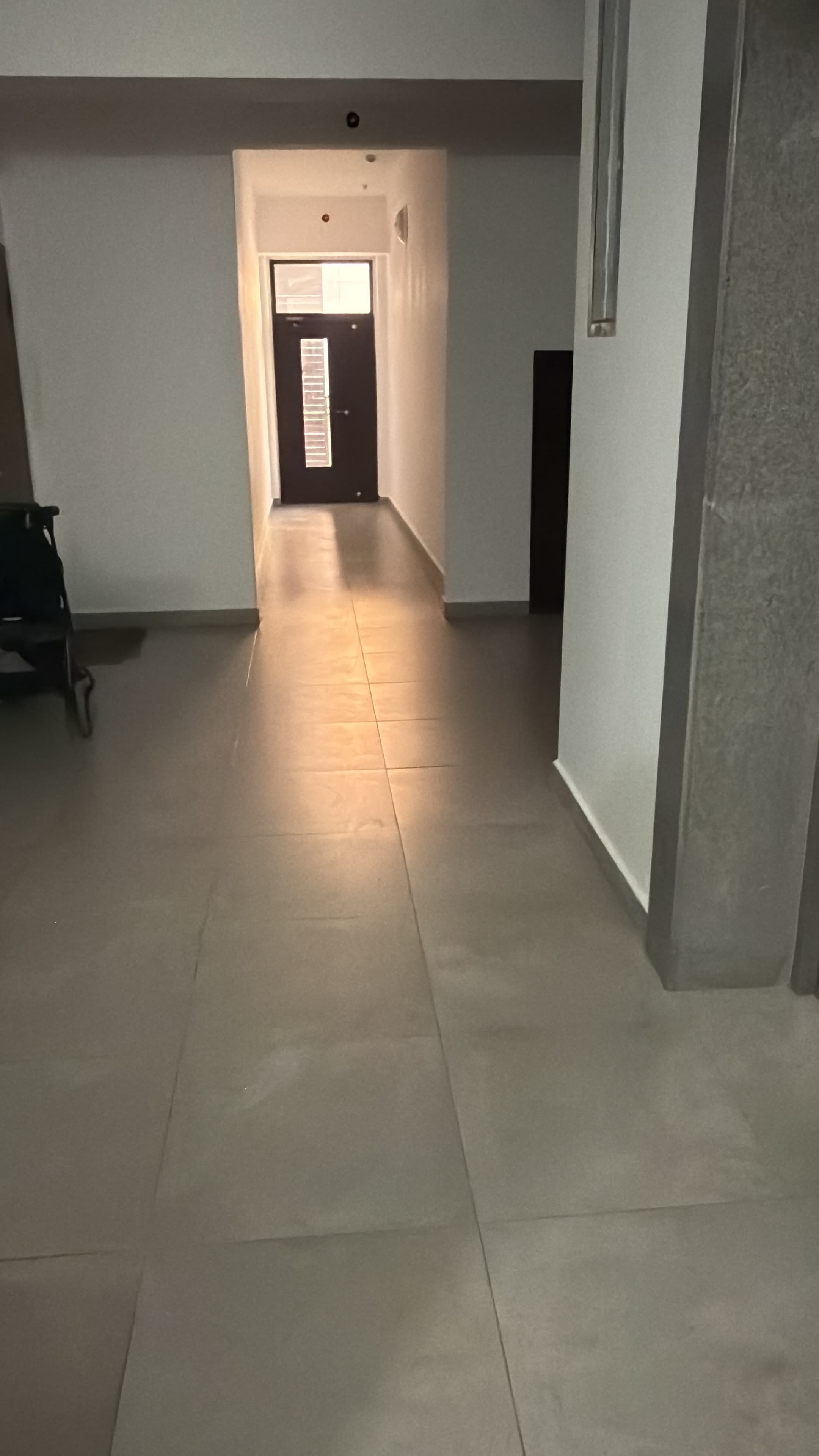 Офис, Коммерческая, 480 м2, этаж 1/1, Сост: Среднее - фото 1