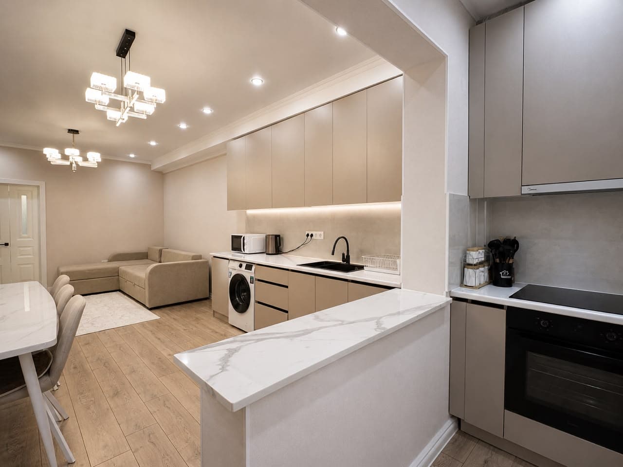 Элитка, 3 ком, 81 м2, этаж 3/9, ж/к Aalam City, Сост: Евроремонт - фото 8
