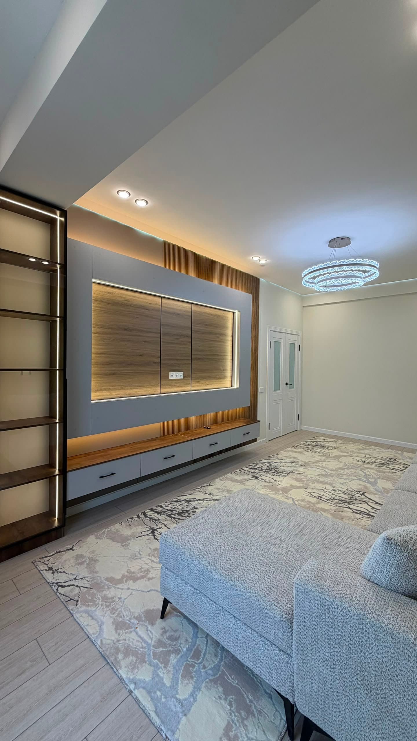 Продажа, Элитка, 2 ком, 77 м2, этаж 10/12, ж/к Кап Строй Сити (Capstroy City), Сост: Евроремонт - фото 5