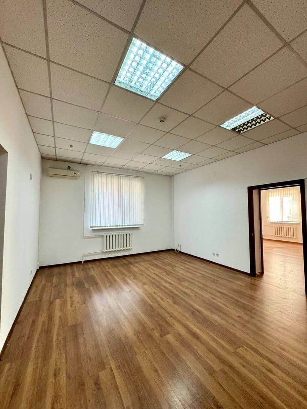 Аренда, Офис, Коммерческая, 400 м2, этаж 1/3, Сост: Хорошее - фото 9