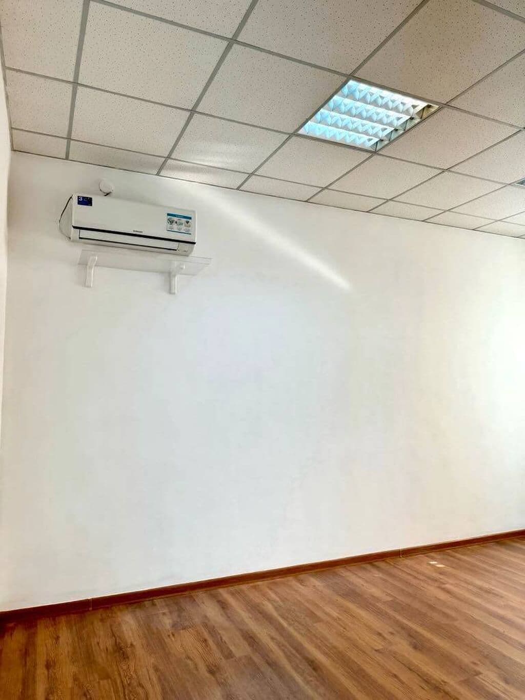 Аренда, Офис, Коммерческая, 400 м2, этаж 1/3, Сост: Хорошее - фото 12