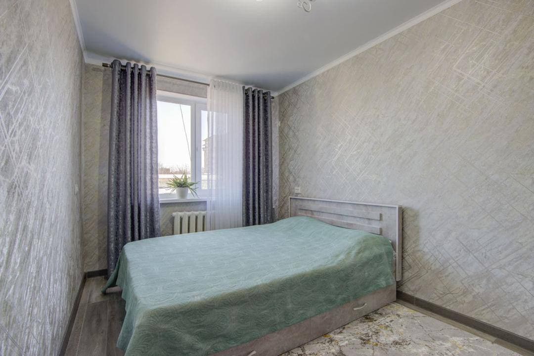 Аренда, 104 серия, 2 ком, 44 м2, этаж 4/4, Сост: Евроремонт - фото 1