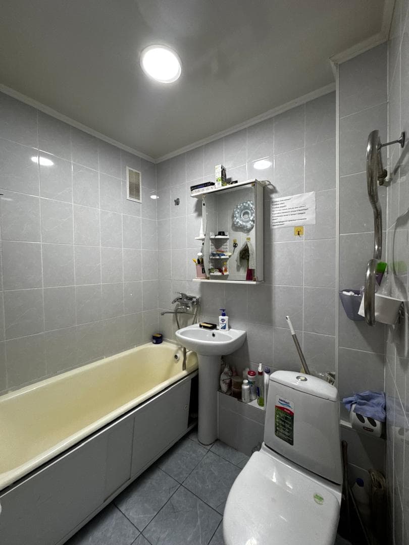 Продажа, 104 серия, 3 ком, 58 м2, этаж 4/4, Сост: Хорошее - фото 1