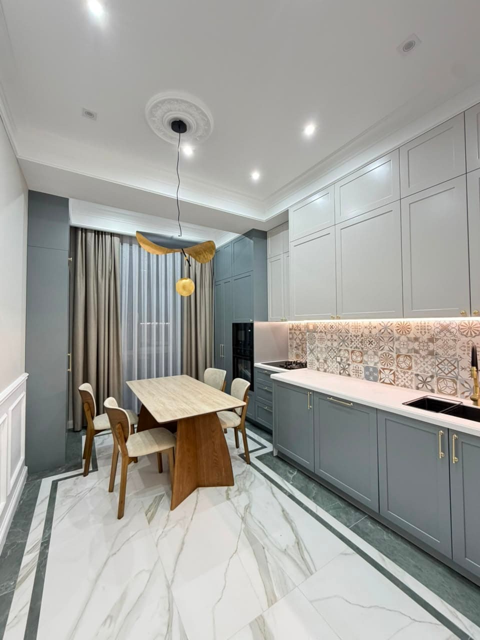 Элитка, 2 ком, 75 м2, этаж 9/10, ж/к Елисейские поля, Сост: Евроремонт - фото 1