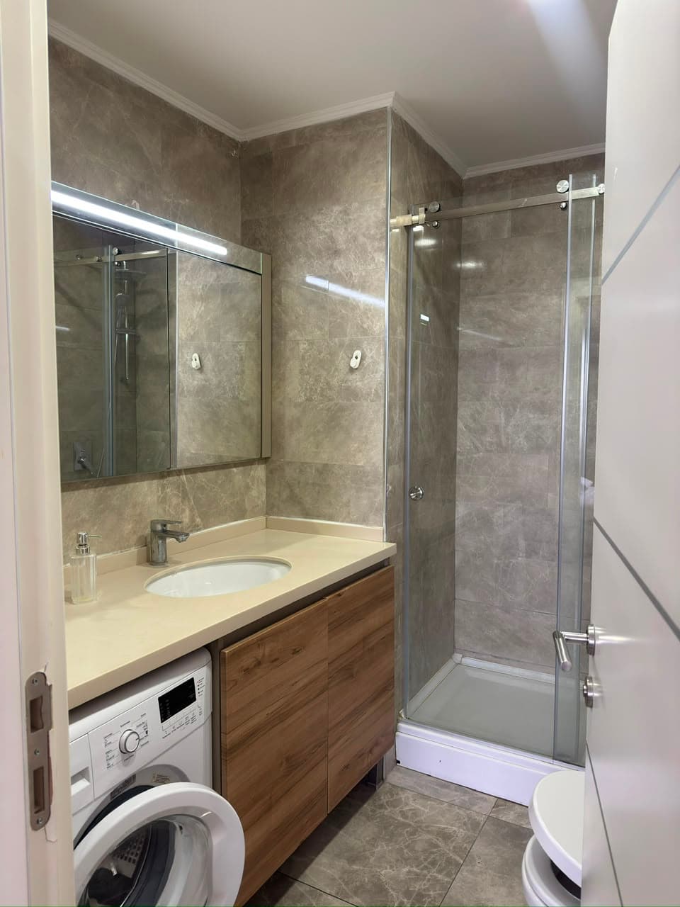 Элитка, 3 ком, 118 м2, этаж 9/22, Сост: Среднее - фото 14