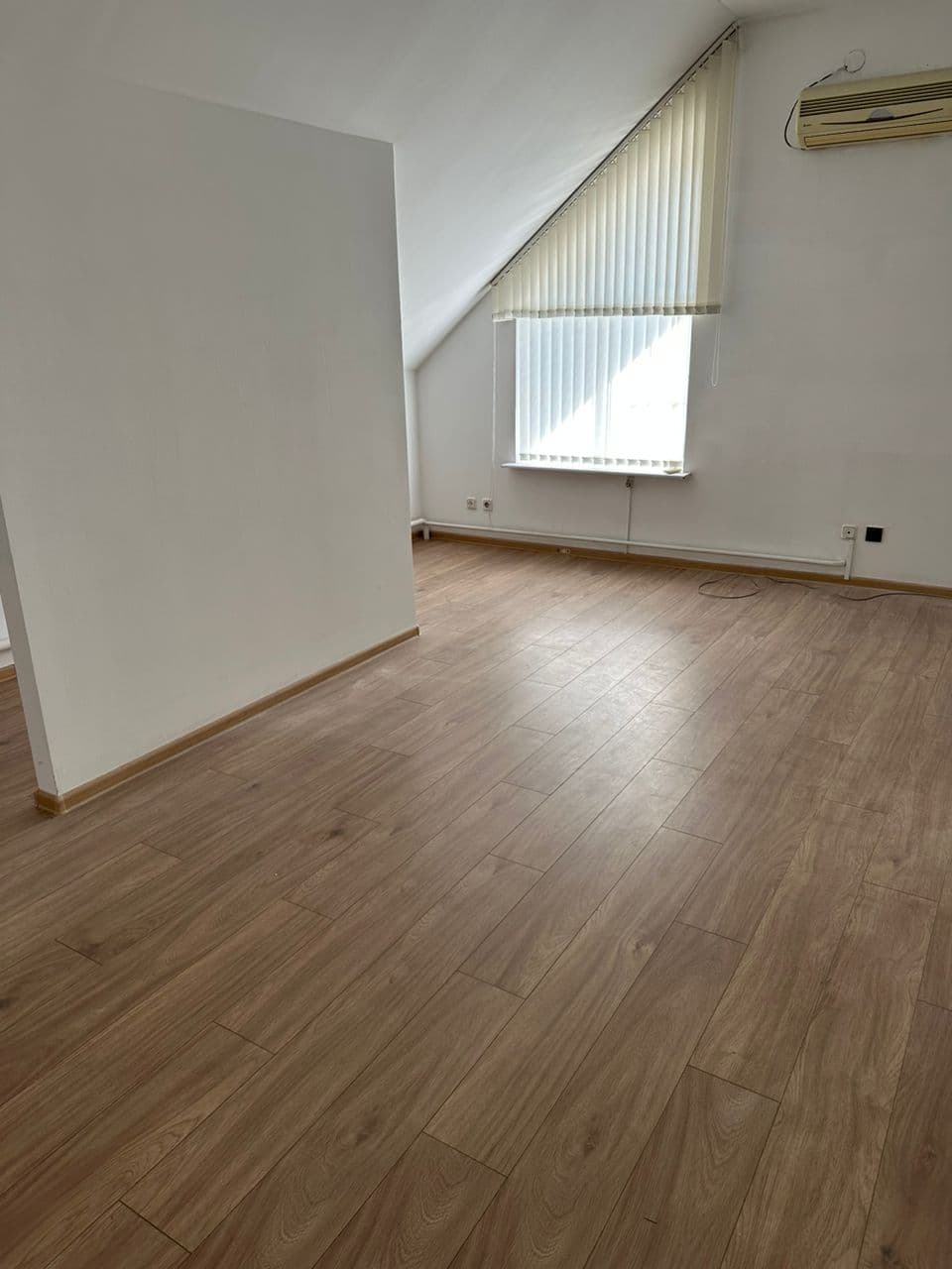 Офис, Коммерческая, 400 м2, этаж 1/3, Сост: Евроремонт - фото 12