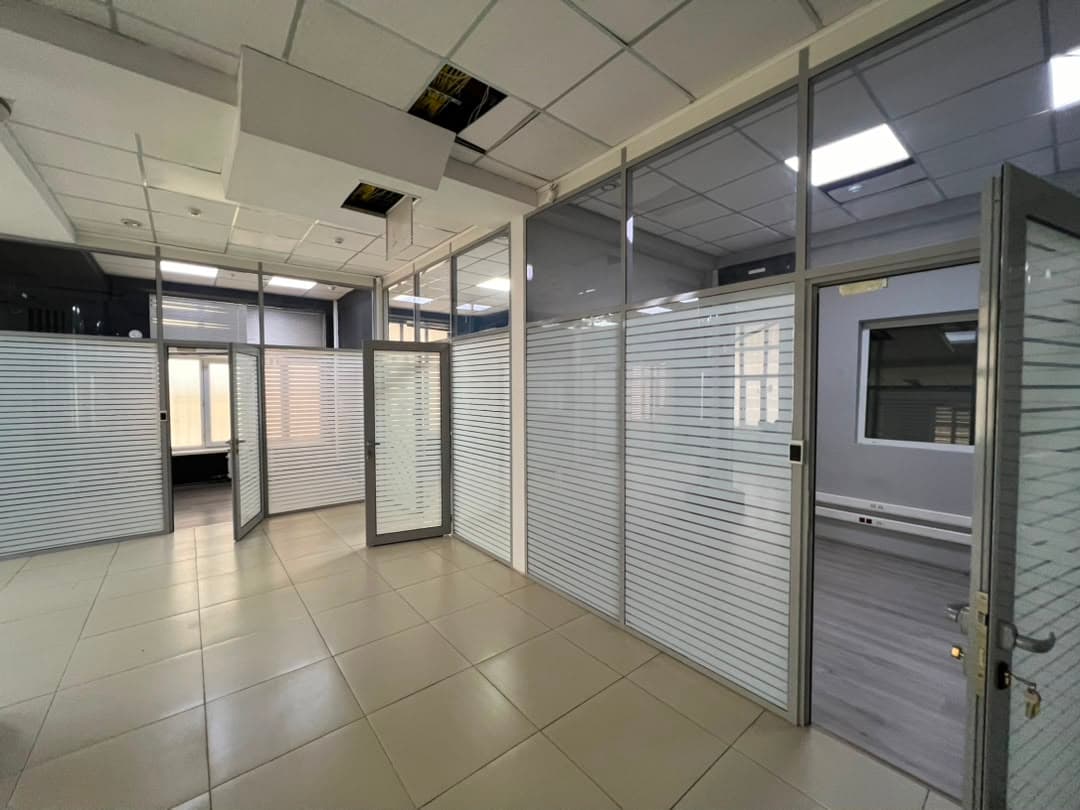 Аренда, Офис, Коммерческая, 300 м2, этаж 1/7, Сост: Евроремонт - фото 12