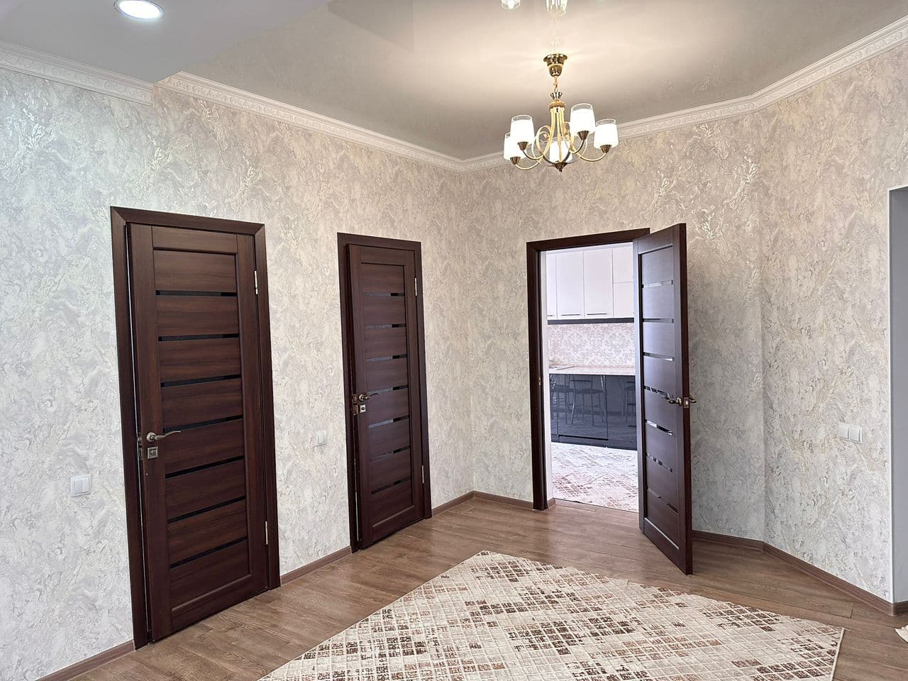 Элитка, 3 ком, 157 м2, этаж 5/12, Сост: Среднее - фото 4