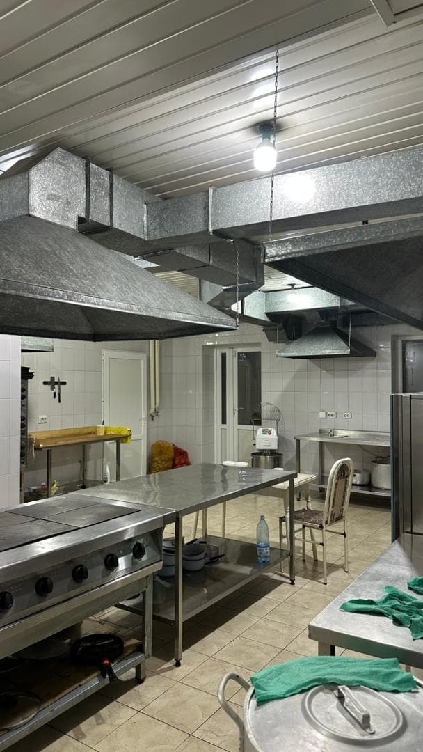 Офис, Коммерческая, 300 м2, этаж -1/3, Сост: Евроремонт - фото 11