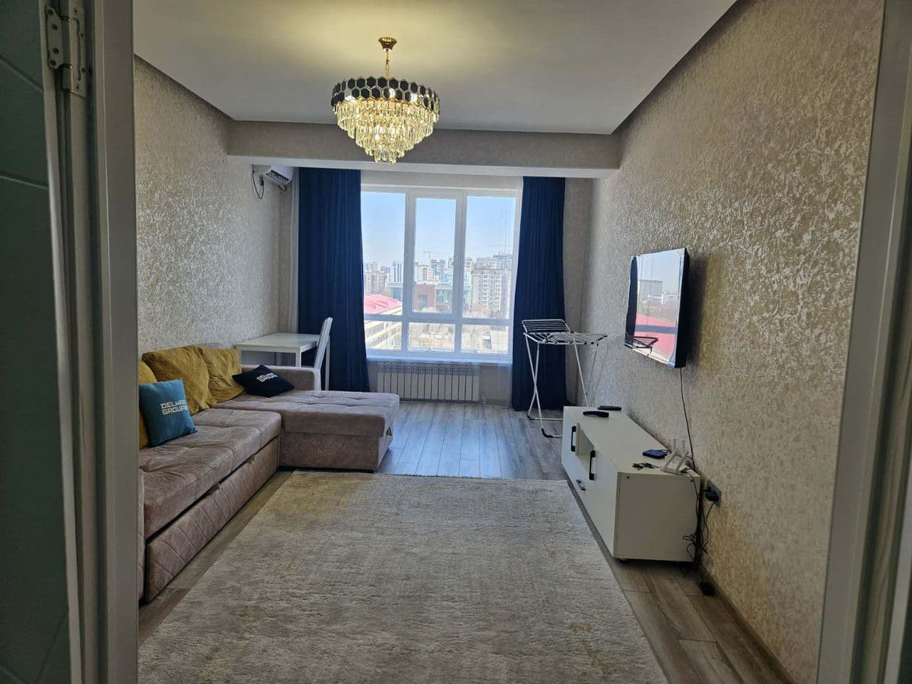 Продажа, Элитка, 2 ком, 74 м2, этаж 10/12, ж/к Ак Марал-2 (Ak Maral-2), Сост: Евроремонт