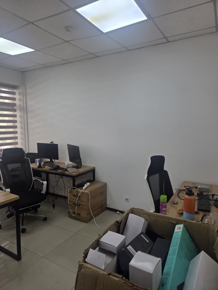 Офис, Коммерческая, 51 м2, этаж 2/0, Сост: Евроремонт