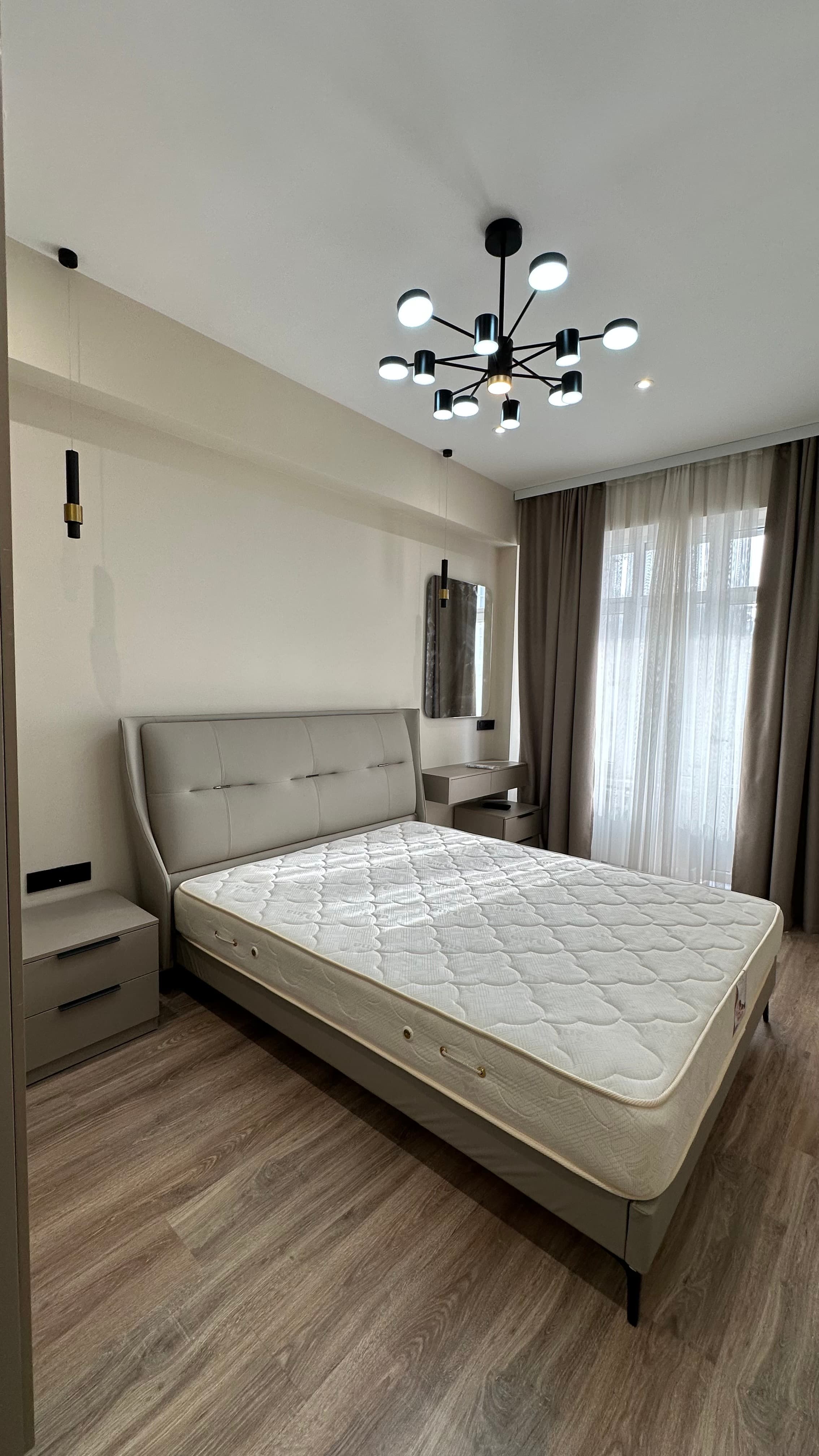 Продажа, Элитка, 3 ком, 107 м2, этаж 2/12, ж/к Вегас (Vegas), Сост: Евроремонт - фото 4