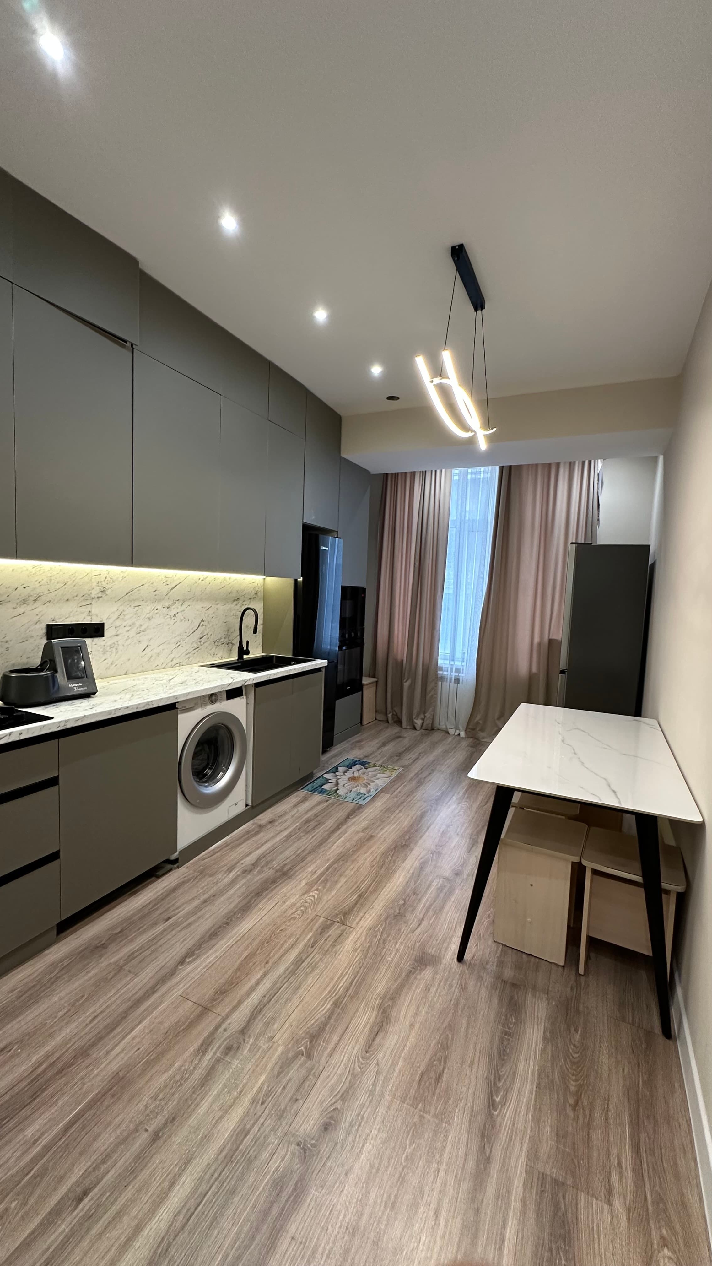 Продажа, Элитка, 3 ком, 107 м2, этаж 2/12, ж/к Вегас (Vegas), Сост: Евроремонт - фото 12