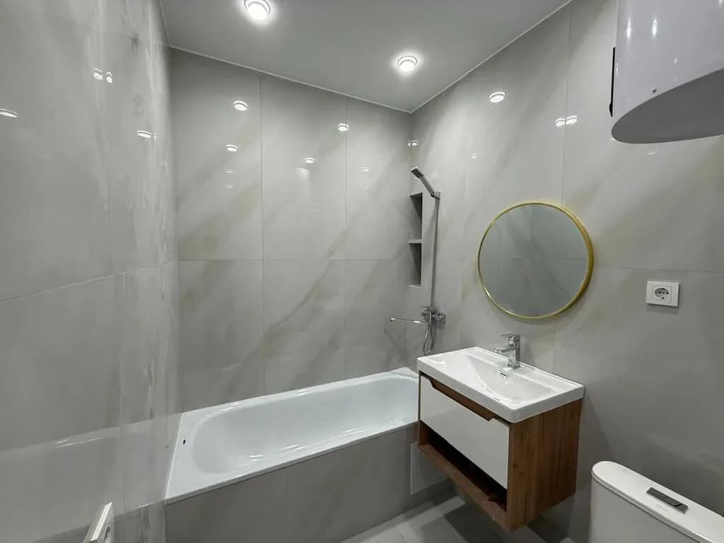 Элитка, 1 ком, 45 м2, этаж 3/9, ж/к ЖК Фламинго, Сост: Евроремонт - фото 2