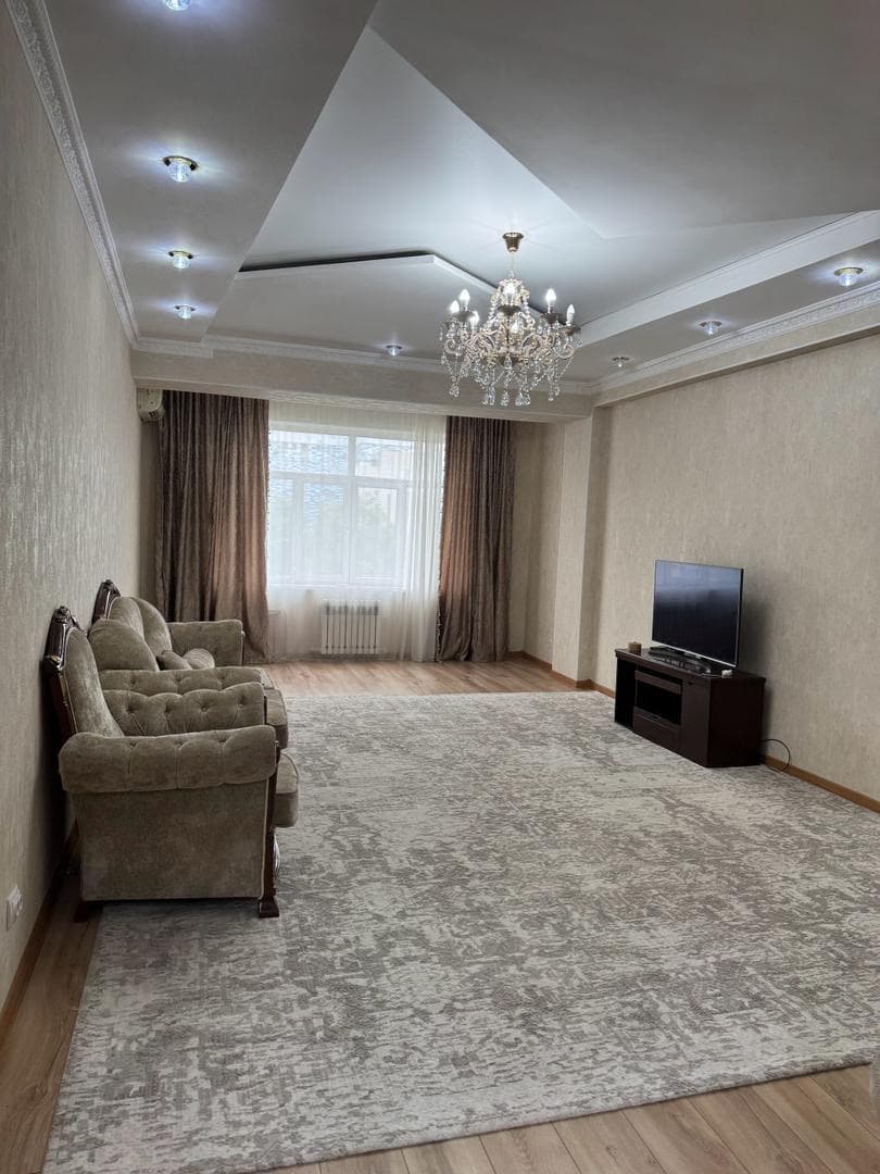 Элитка, 4 ком, 170 м2, этаж 5/10, ж/к Байтур, Сост: Евроремонт - фото 31