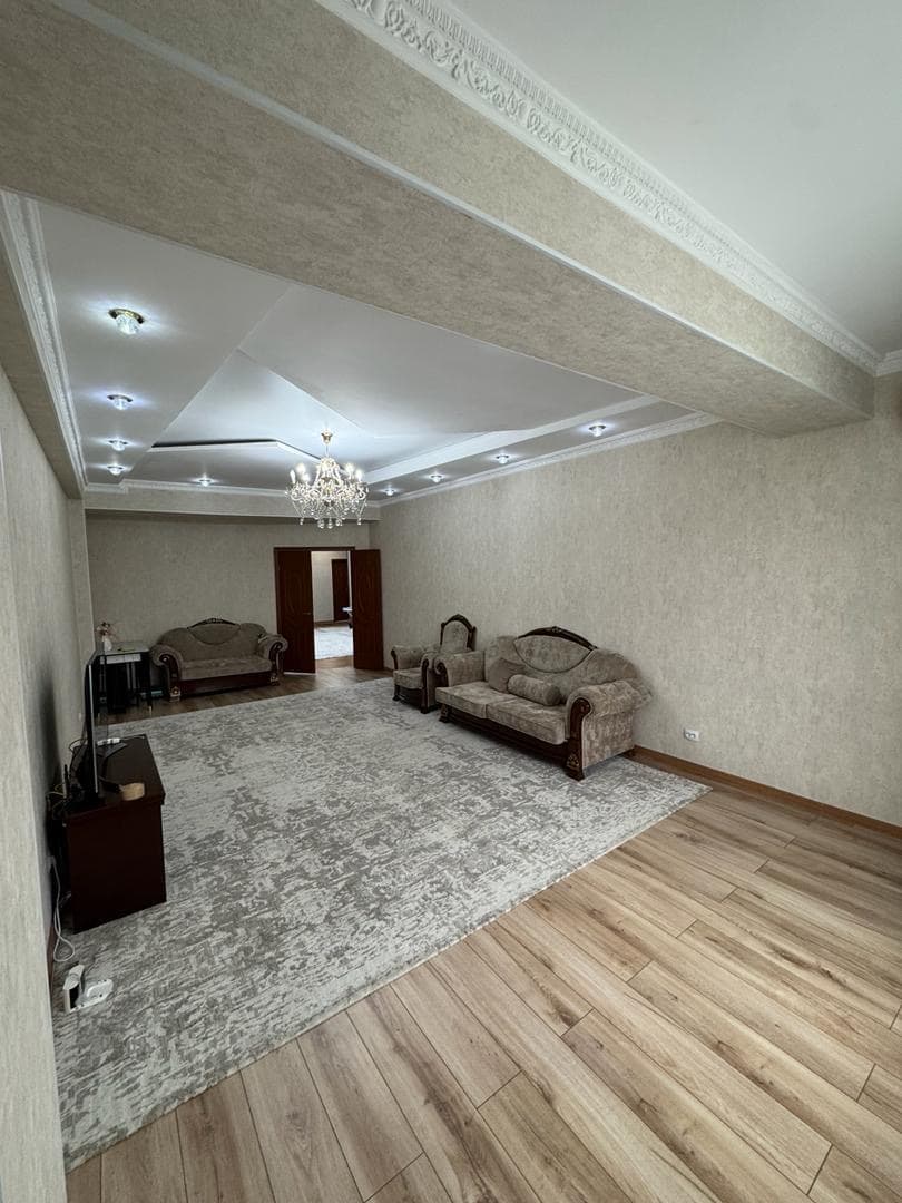 Элитка, 4 ком, 170 м2, этаж 5/10, ж/к Байтур, Сост: Евроремонт - фото 34