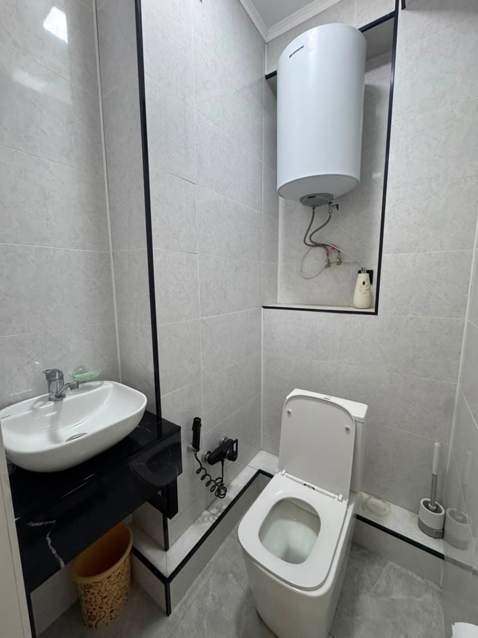 Элитка, 2 ком, 70 м2, этаж 7/15, ж/к Континенталь (Continental), Сост: Евроремонт - фото 10