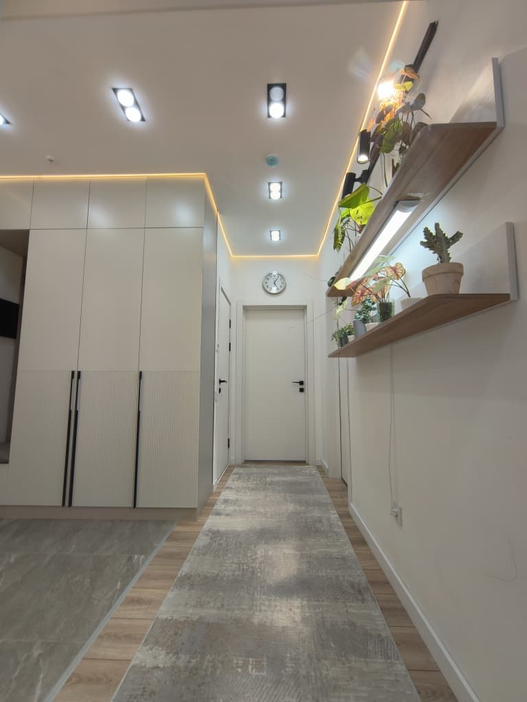 Продажа, Элитка, 4 ком, 102 м2, этаж 3/12, ж/к Кремлёвский, Сост: Евроремонт - фото 2