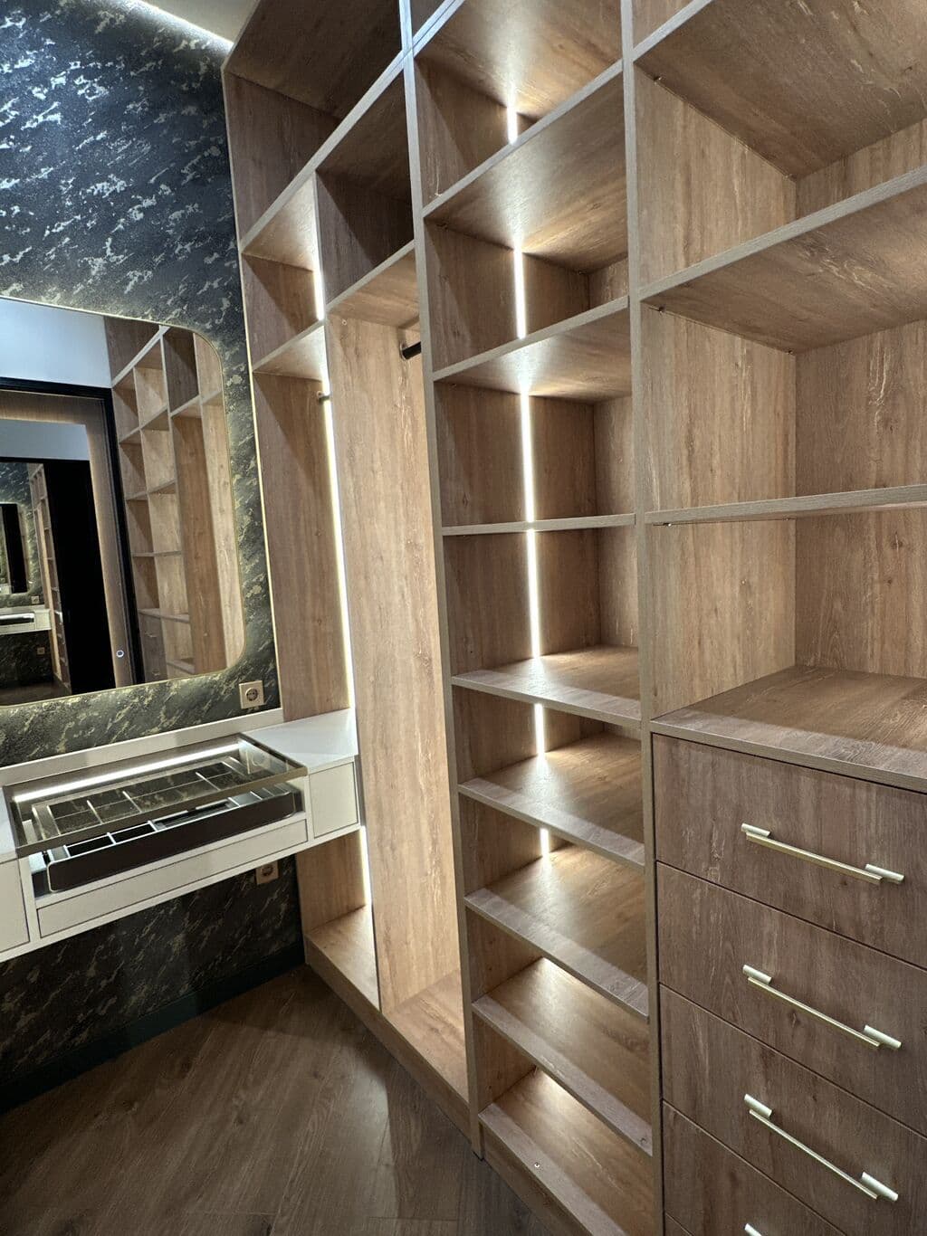 Элитка, 2 ком, 50 м2, этаж 10/16, ж/к ЖК Гармония, Сост: Евроремонт - фото 17
