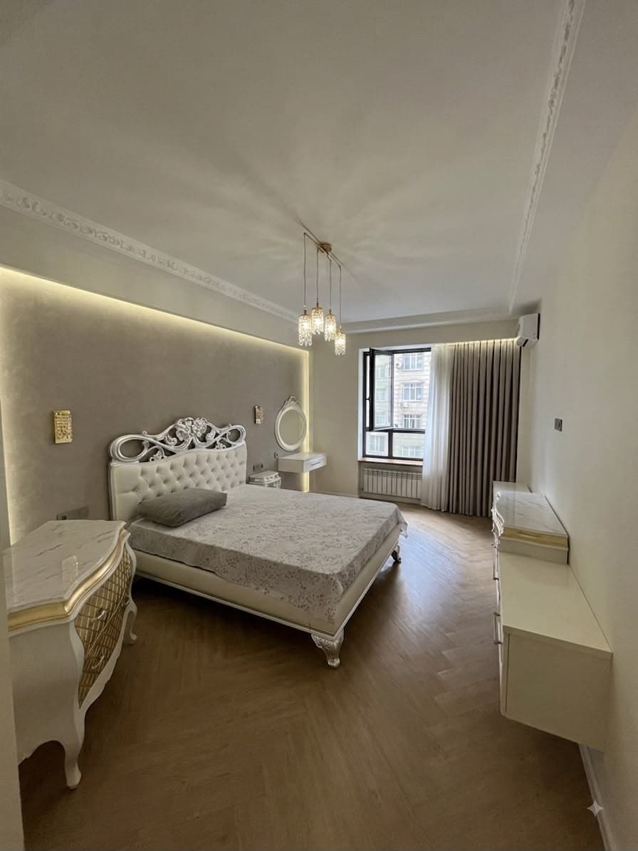 Элитка, 2 ком, 90 м2, этаж 3/, ж/к Арбат, Сост: Евроремонт - фото 3