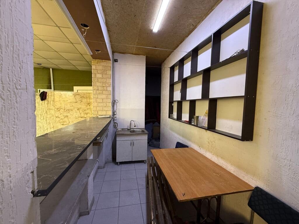 Готовый Бизнес, Коммерческая, 200 м2, этаж 2/1, Сост: Хорошее - фото 1