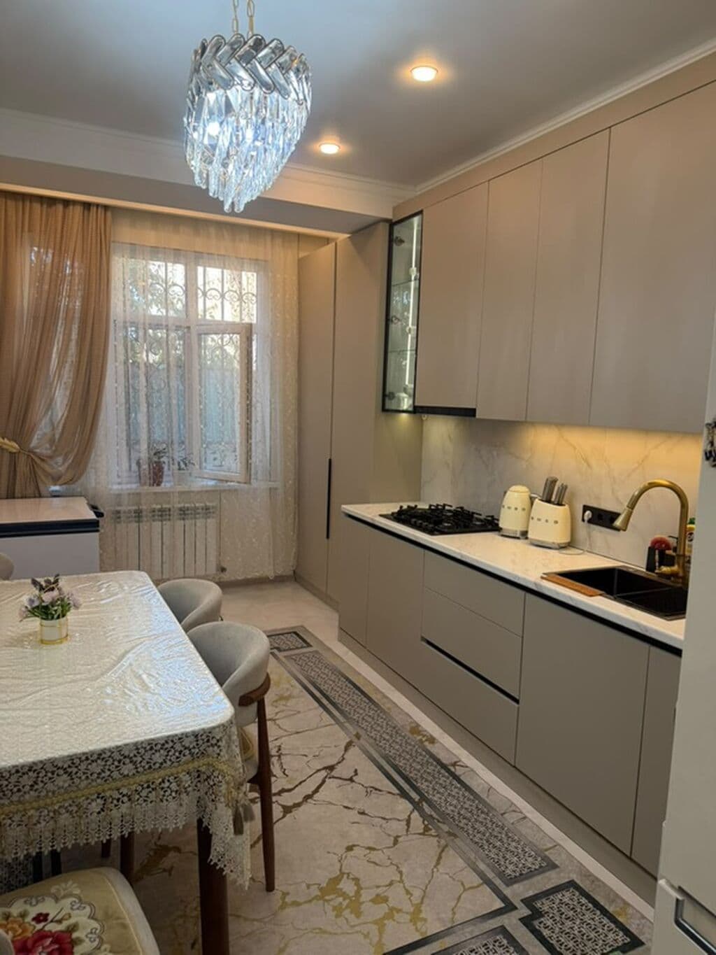 Продажа, Элитка, 3 ком, 80 м2, этаж 1/5, Сост: Евроремонт - фото 1