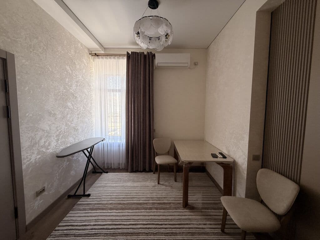 Элитка, 55 м2, этаж 10/16, ж/к Бахт, Сост: Евроремонт - фото 11