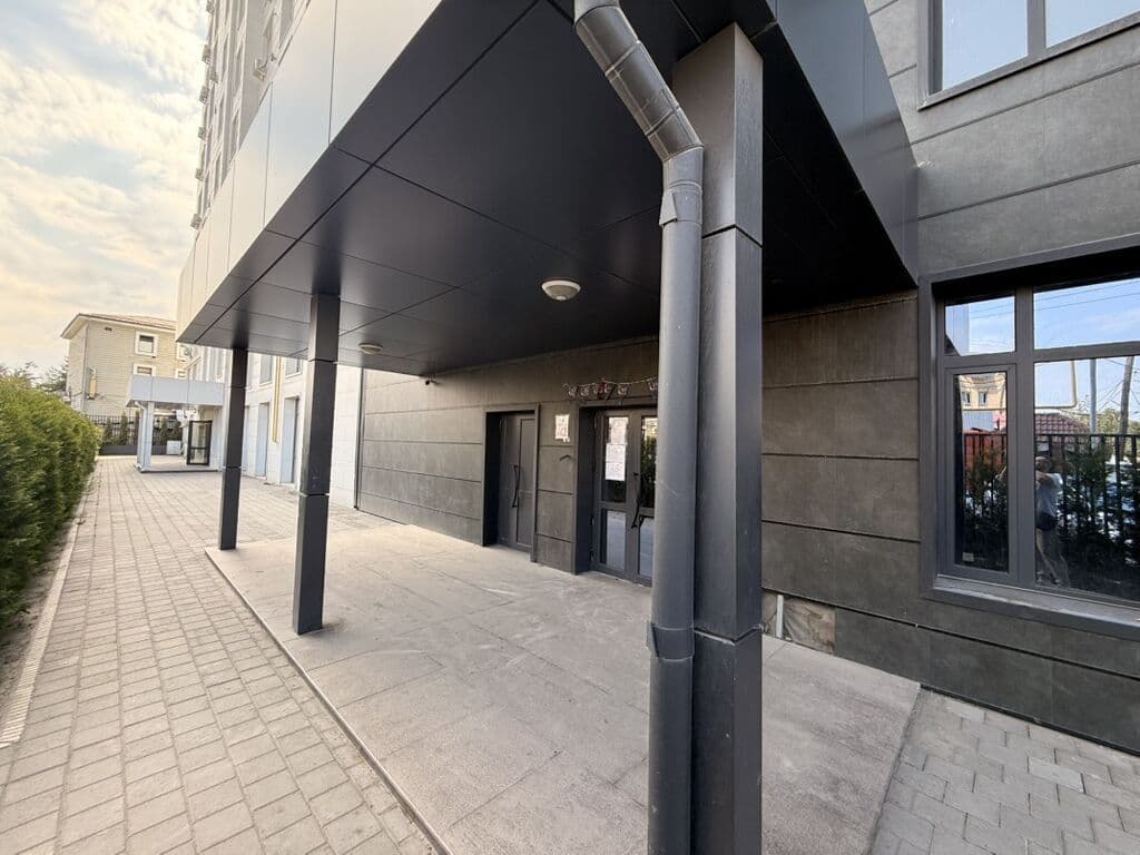 Элитка, 55 м2, этаж 10/16, ж/к Бахт, Сост: Евроремонт - фото 12
