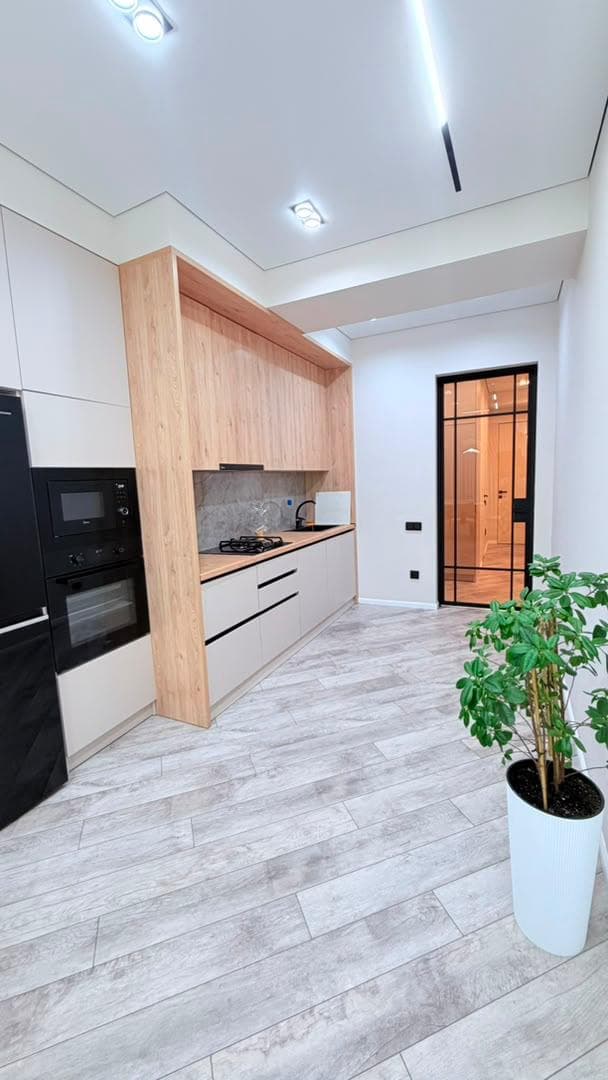Элитка, 3 ком, 103 м2, этаж 5/10, ж/к Нью-Йорк сити (New York city), Сост: Евроремонт - фото 4