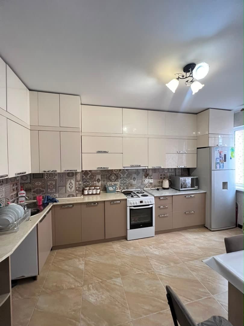 Продажа, Элитка, 2 ком, 68 м2, этаж 4/9, ж/к БИШКЕК КУРУЛУШ (Bishkek Kurulush), Сост: Евроремонт - фото 3