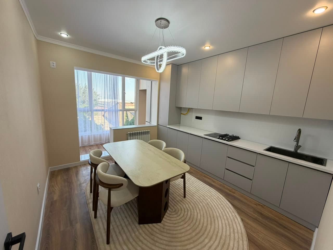 Элитка, 2 ком, 78 м2, этаж 2/9, ж/к Aalam City, Сост: Евроремонт - фото 1