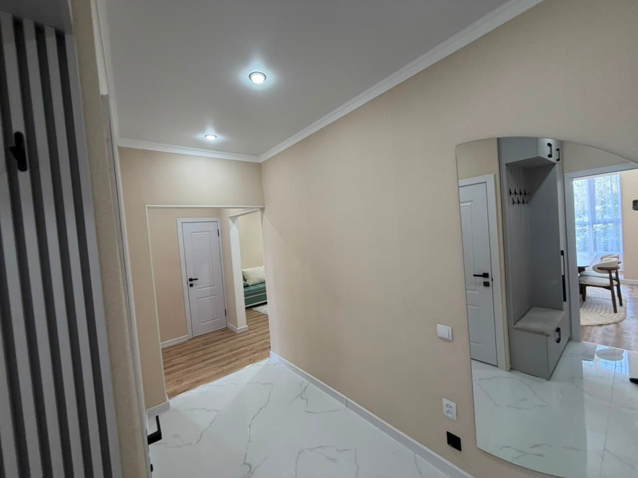 Элитка, 2 ком, 78 м2, этаж 2/9, ж/к Aalam City, Сост: Евроремонт - фото 8