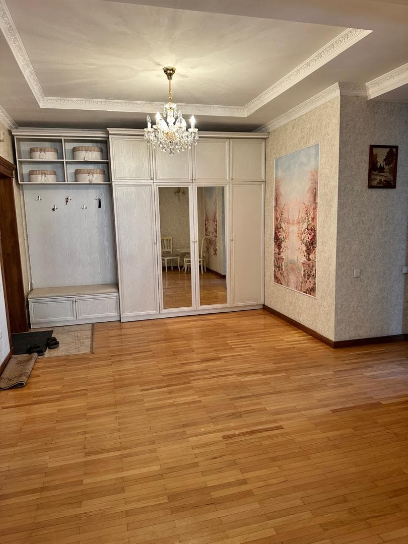 Элитка, 3 ком, 130 м2, этаж 7/10, Сост: Евроремонт - фото 24