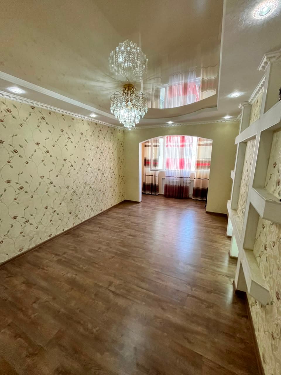 1 ком, 106 улучшенная, 44 м2, этаж 6/9, Сост: Хорошее - фото 2