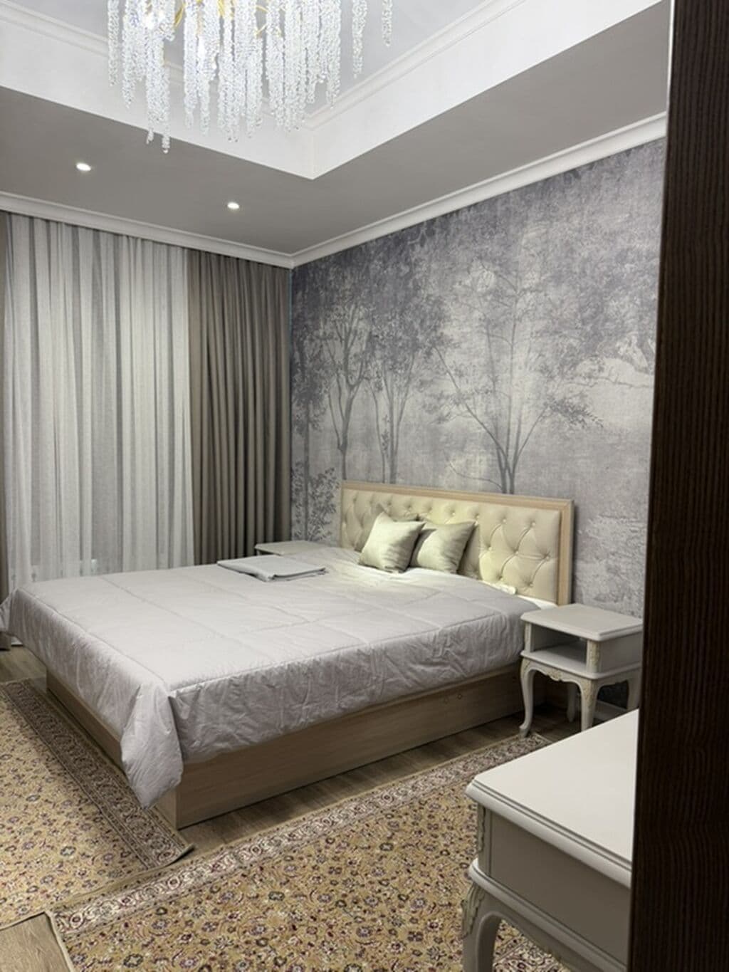 Элитка, 2 ком, 90 м2, этаж 6/9 - фото 2