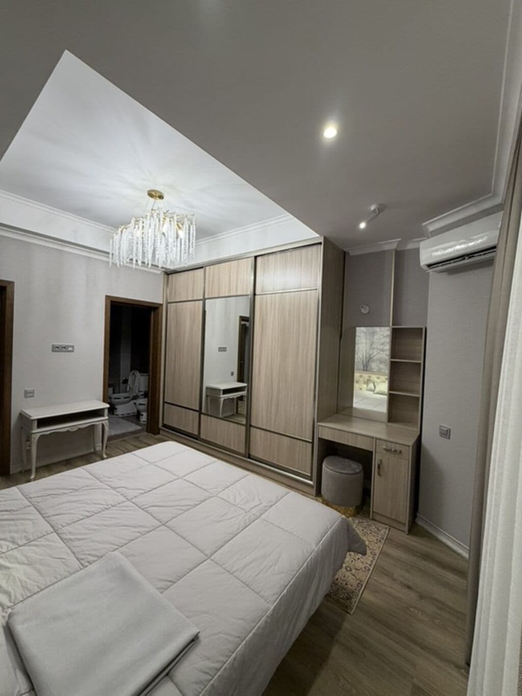 Элитка, 2 ком, 90 м2, этаж 6/9 - фото 14