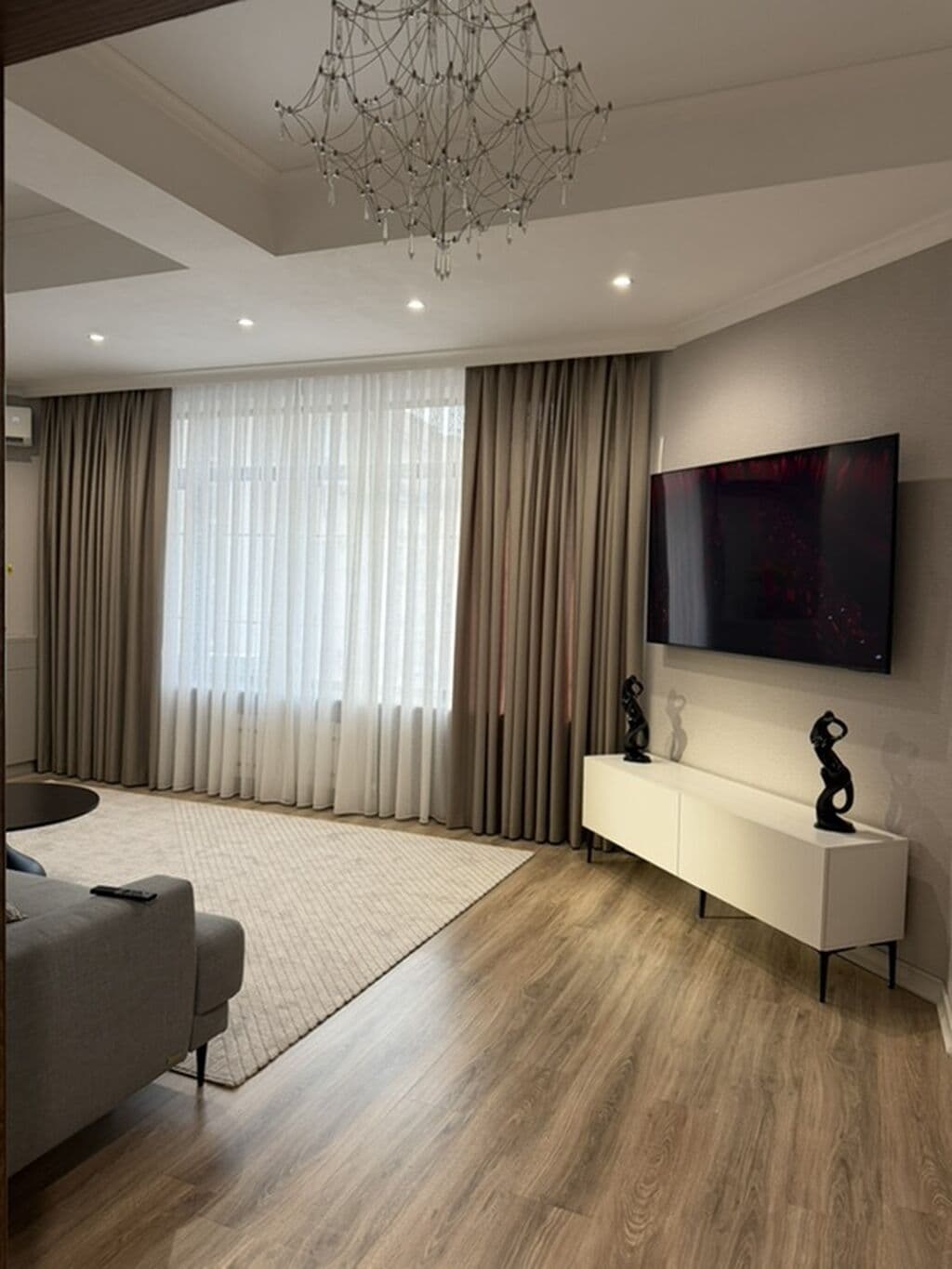 Элитка, 2 ком, 90 м2, этаж 6/9 - фото 17