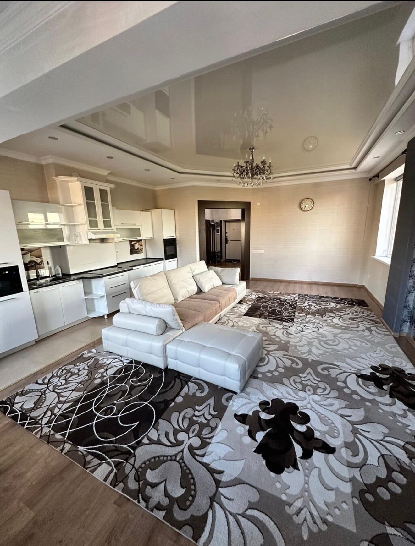 Продажа, Элитка, 3 ком, 85 м2, этаж 2/9, ж/к ОсОО Миск, Сост: Хорошее - фото 1