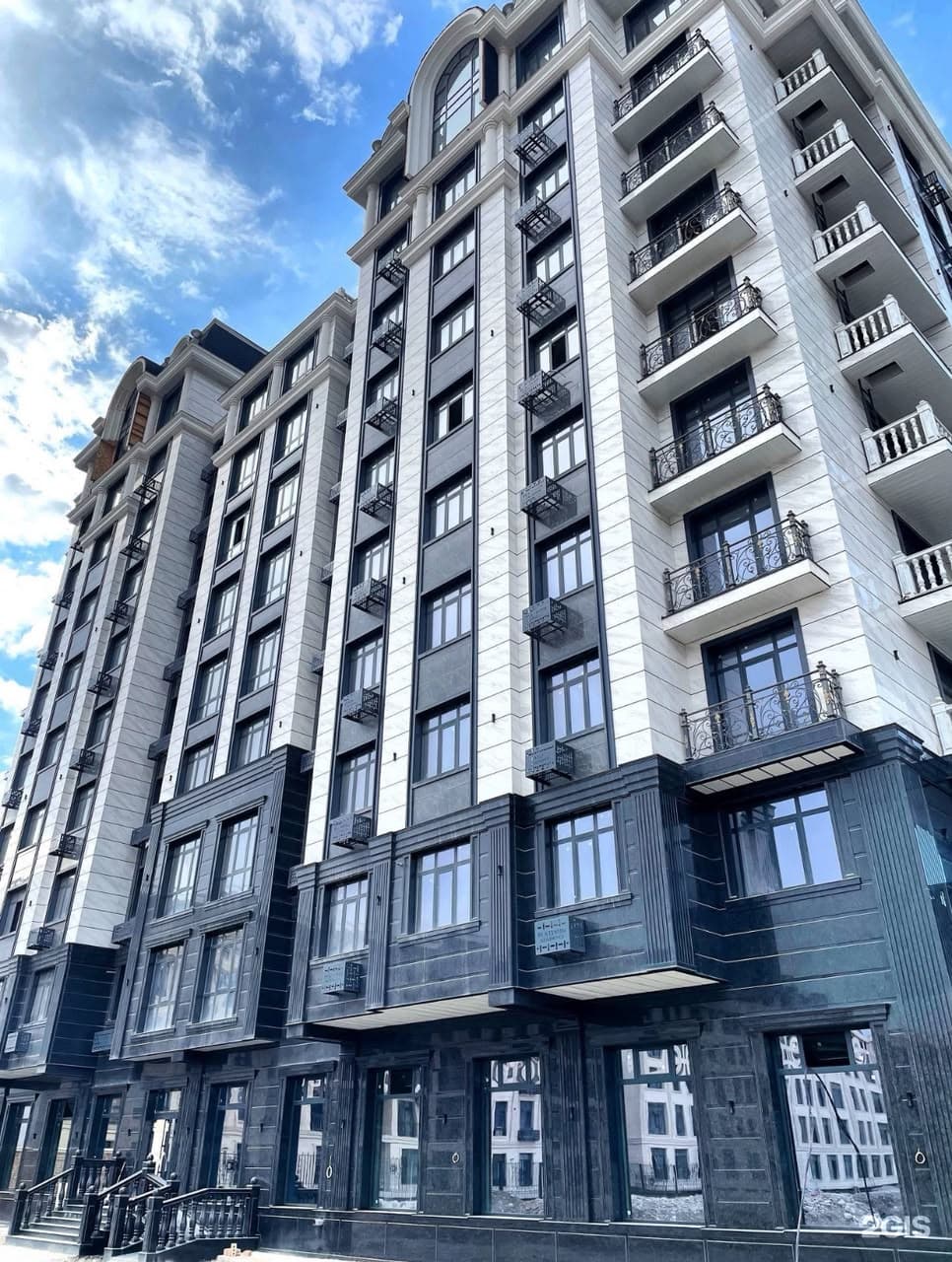 Элитка, 1 ком, 45 м2, этаж 7/10, ж/к Платинум Резиденс, Сост: Строящийся ПСО
