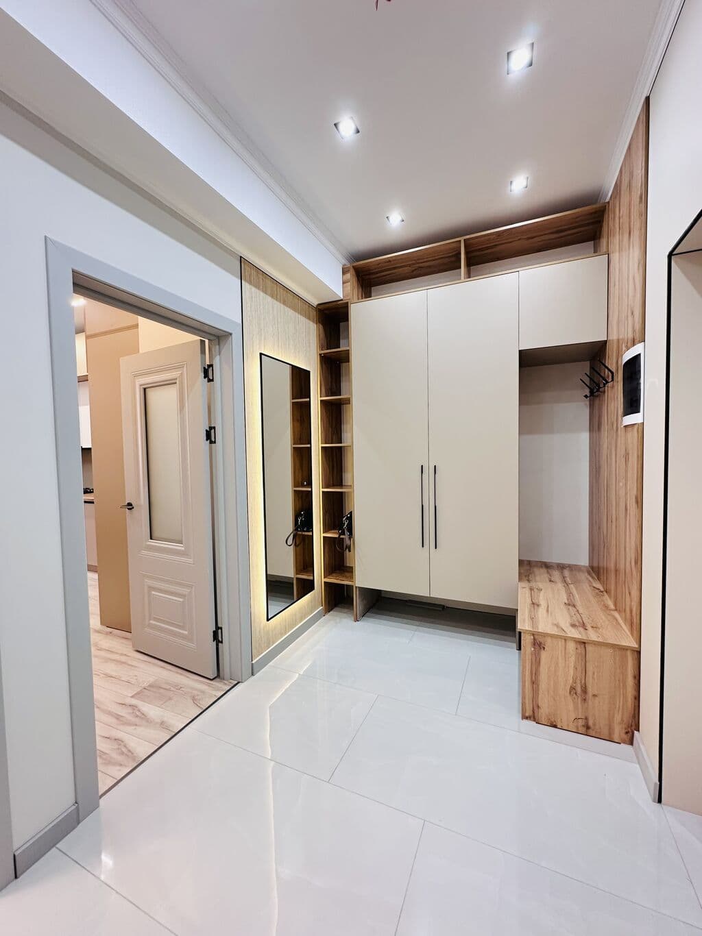 Элитка, 2 ком, 58 м2, этаж 8/16, ж/к Крейсер (Kreyser), Сост: Евроремонт - фото 8