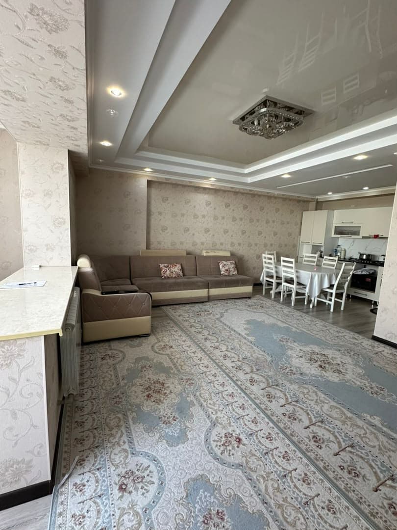 Элитка, 2 ком, 83.2 м2, этаж 7/10, ж/к ЖК Юг-7 - фото 1