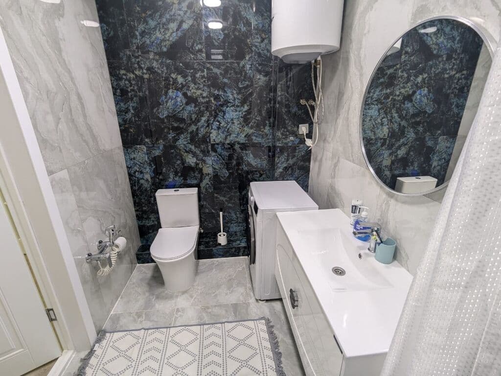 Элитка, 2 ком, 100 м2, этаж 10/14, ж/к Роял(Royal), Сост: Хорошее - фото 2
