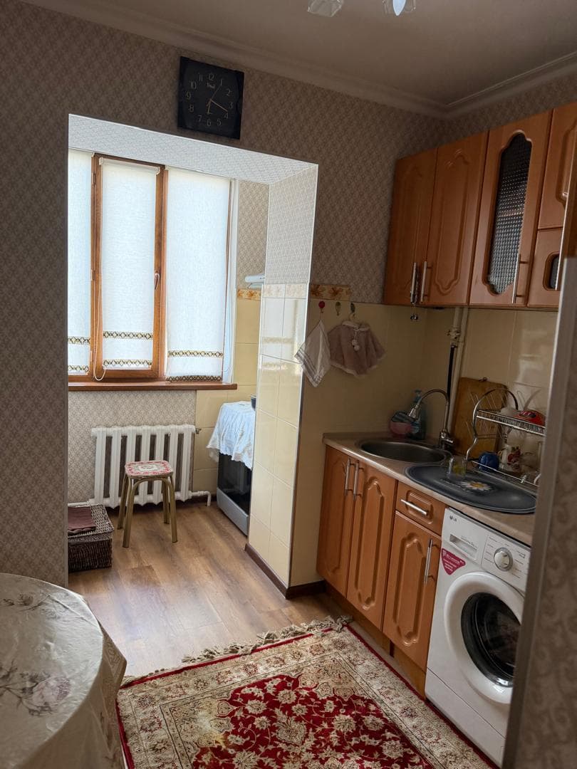 5 ком, 105 серия, 40 м2, этаж 5/3, Сост: Хорошее