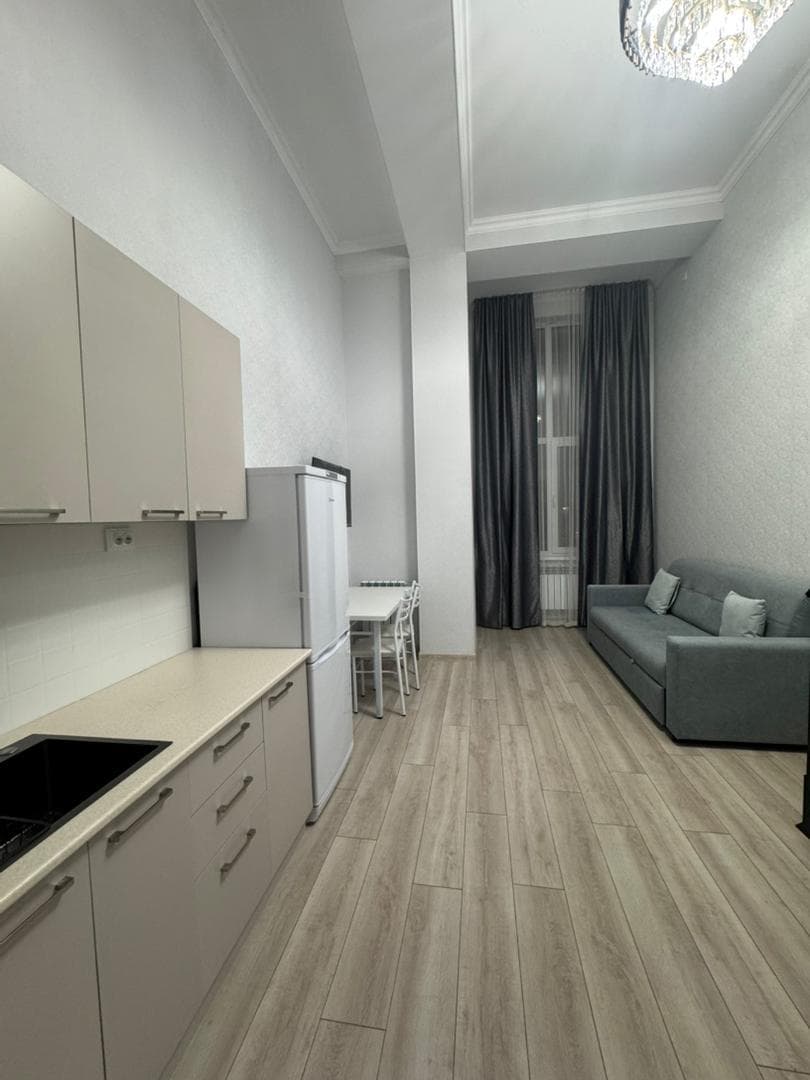 Элитка, 1 ком, 40 м2, этаж 9/9, Сост: Евроремонт - фото 10