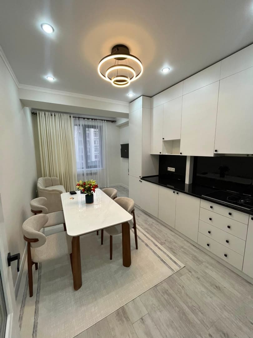 Элитка, 2 ком, 52 м2, этаж 5/12, ж/к Кап Строй Сити (Capstroy City), Сост: Евроремонт - фото 14