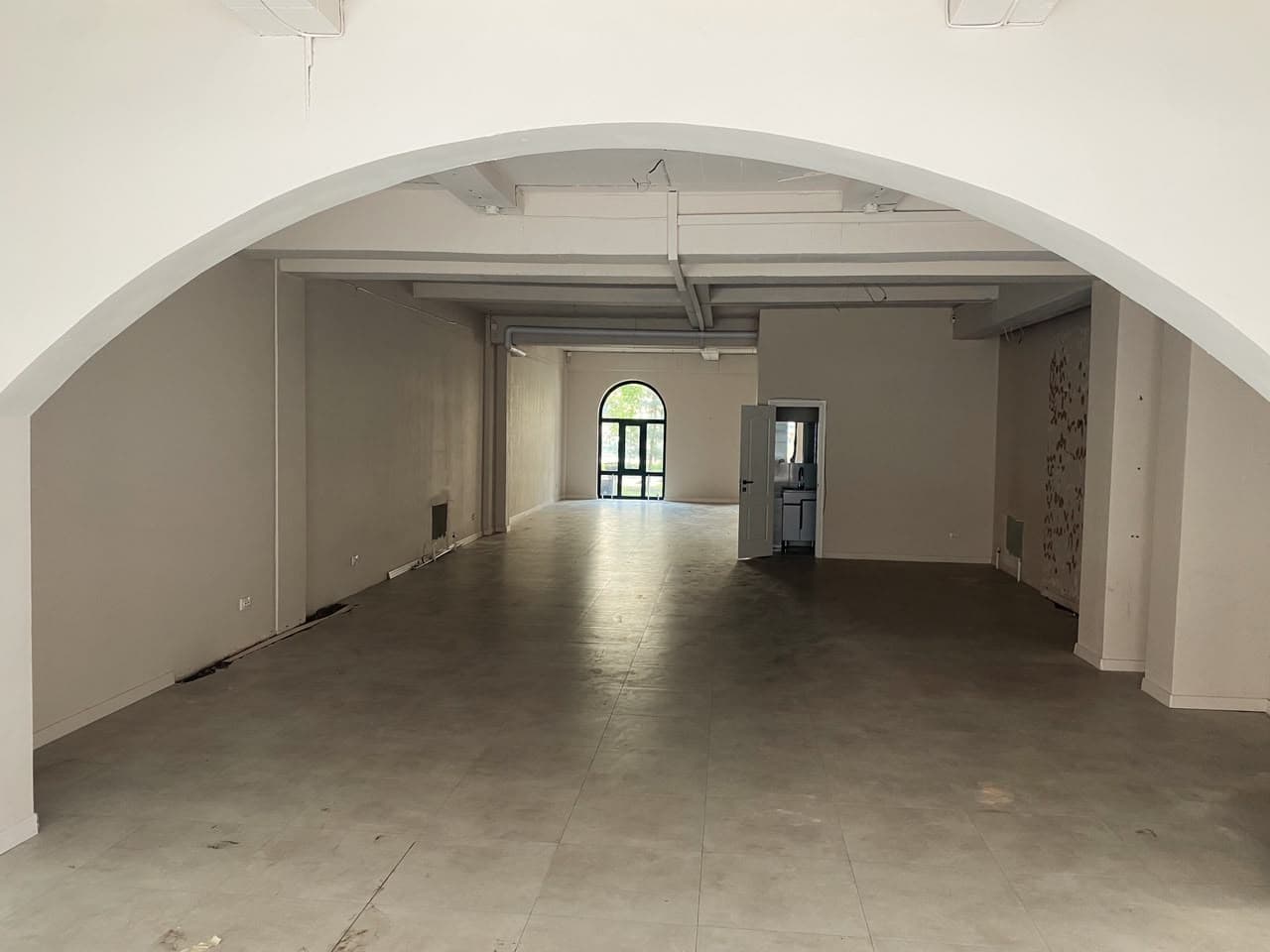 Коммерческая, 140 м2, этаж 1/8, Сост: Хорошее - фото 4