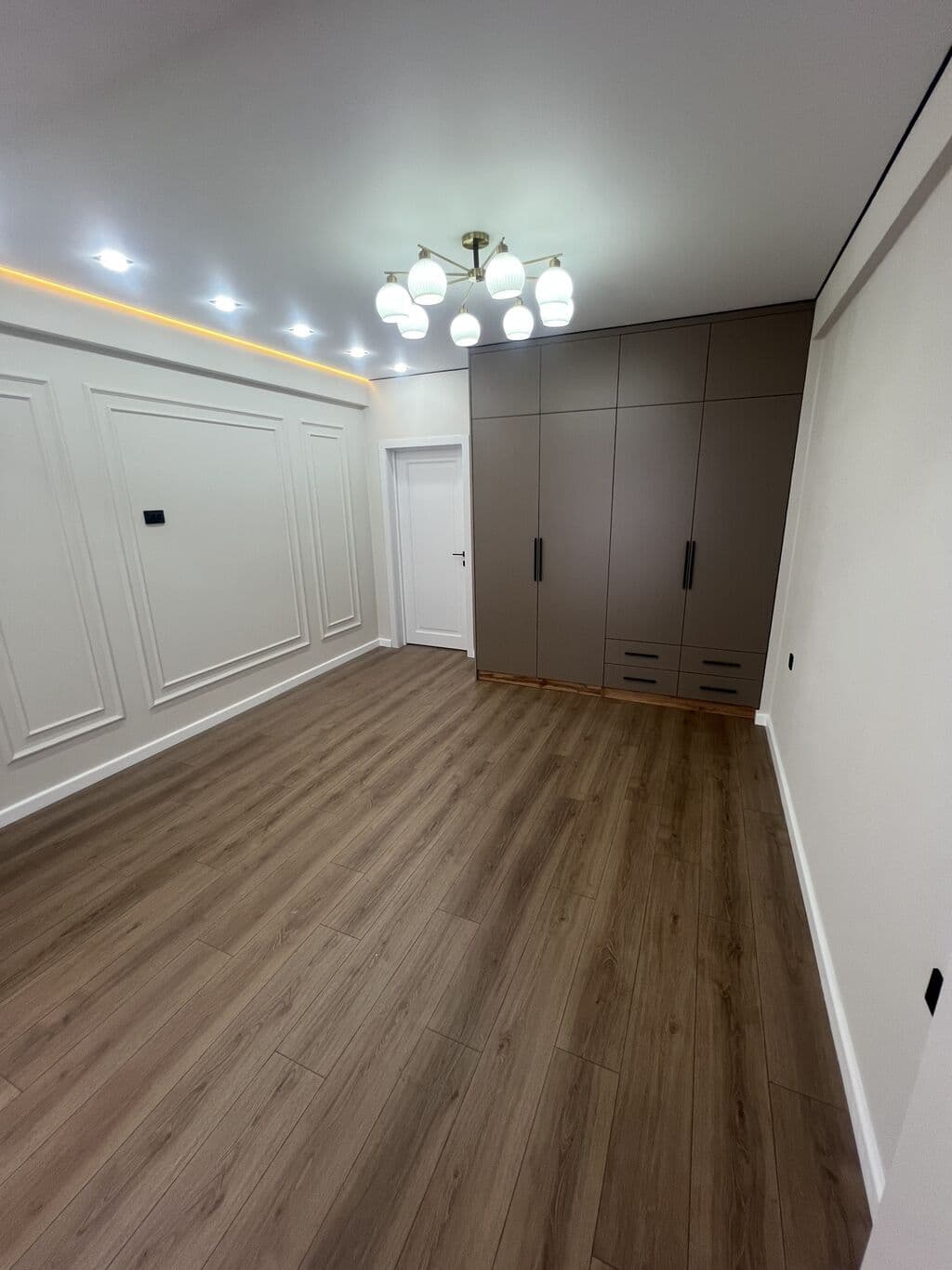 Элитка, 3 ком, 78 м2, этаж 12/16, ж/к СК Шерой, Сост: Евроремонт - фото 2