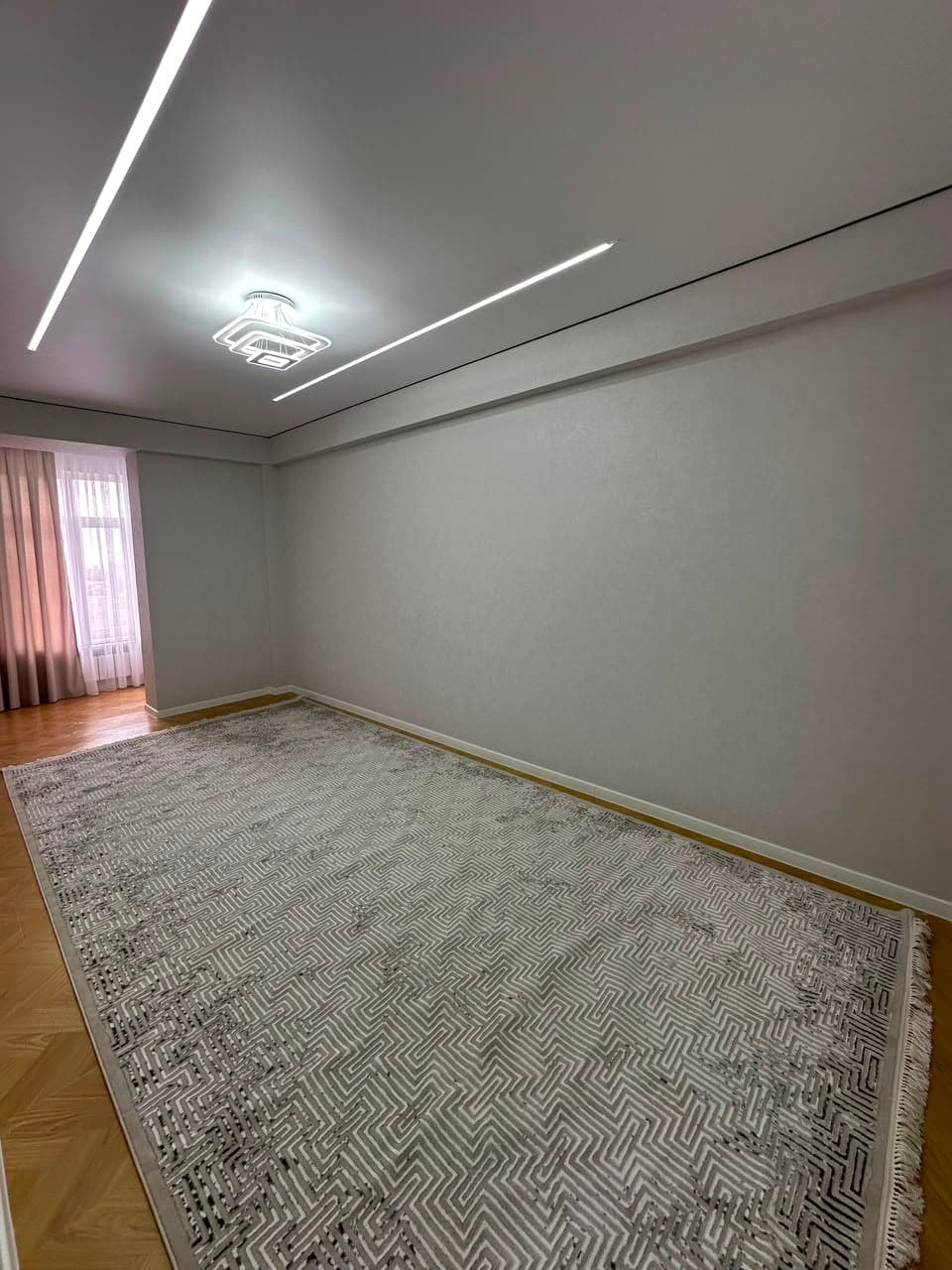 Элитка, 3 ком, 100 м2, этаж 11/16, Сост: Евроремонт - фото 9
