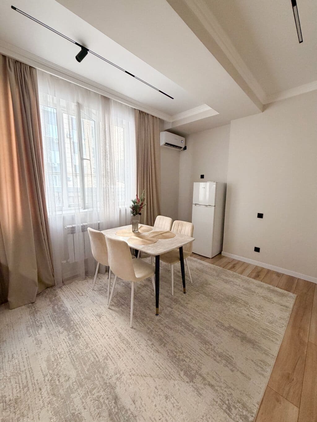 Элитка, 2 ком, 60 м2, этаж 2/10, ж/к Кара-Жыгач, Сост: Евроремонт - фото 11