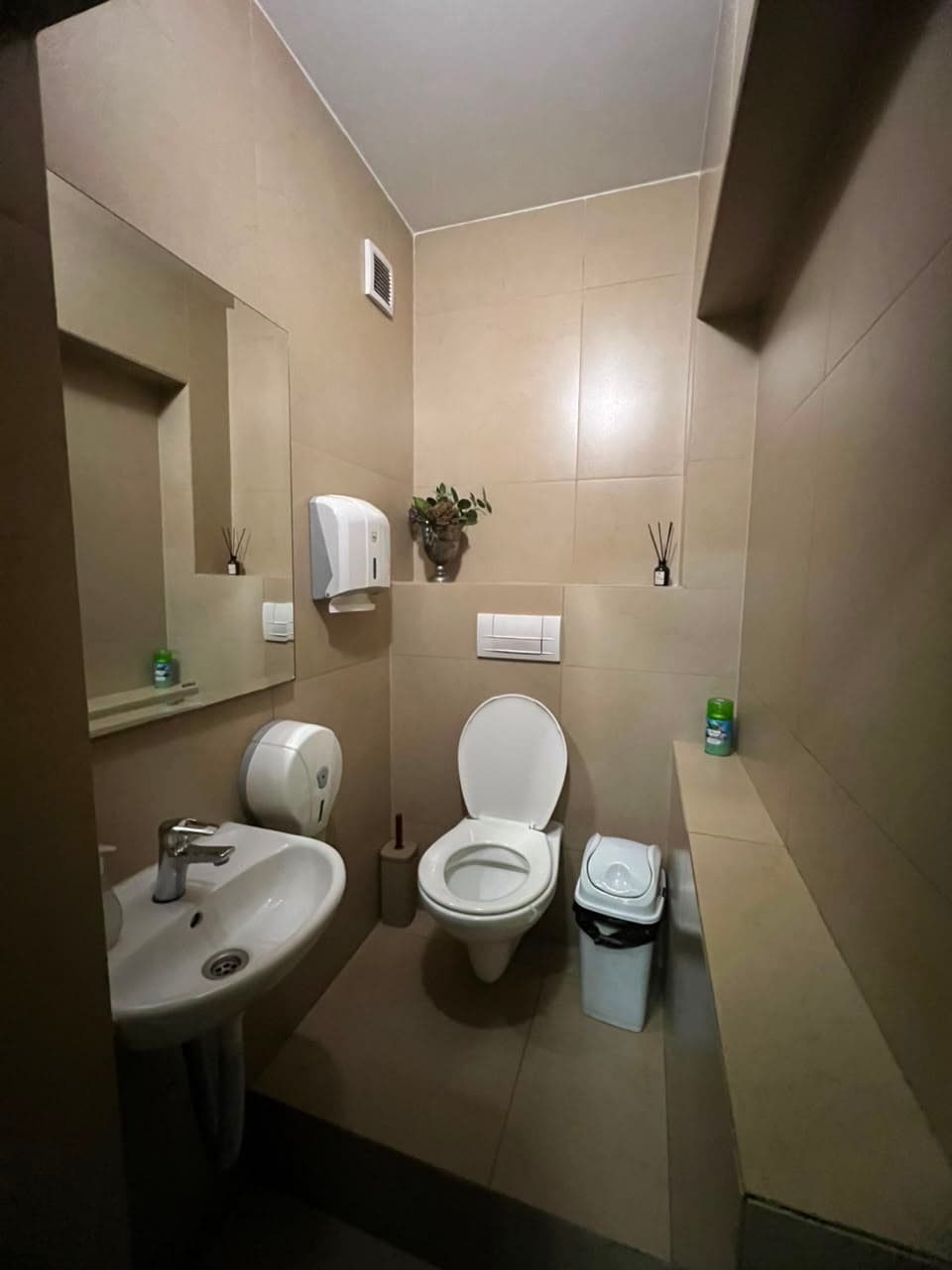 Подвальное помещение, Коммерческая, 183 м2, этаж 0/2, Сост: Хорошее - фото 9